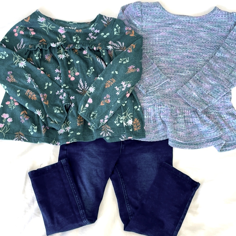 Like New 3T Girl Top and Jegging Bundle.